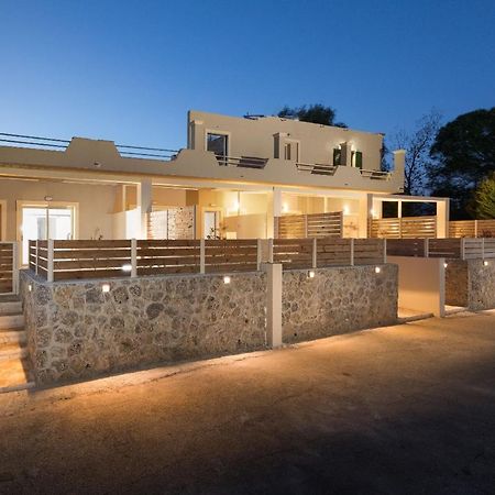 Senses Suites Дассия Экстерьер фото