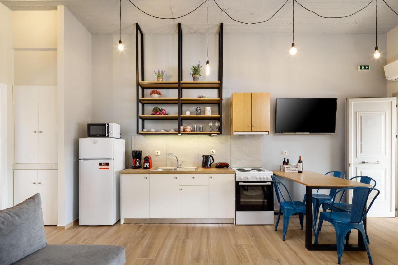 Senses Suites Дассия Экстерьер фото
